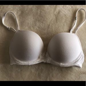 GIlly Hicks Push Up T-Shirt Bra